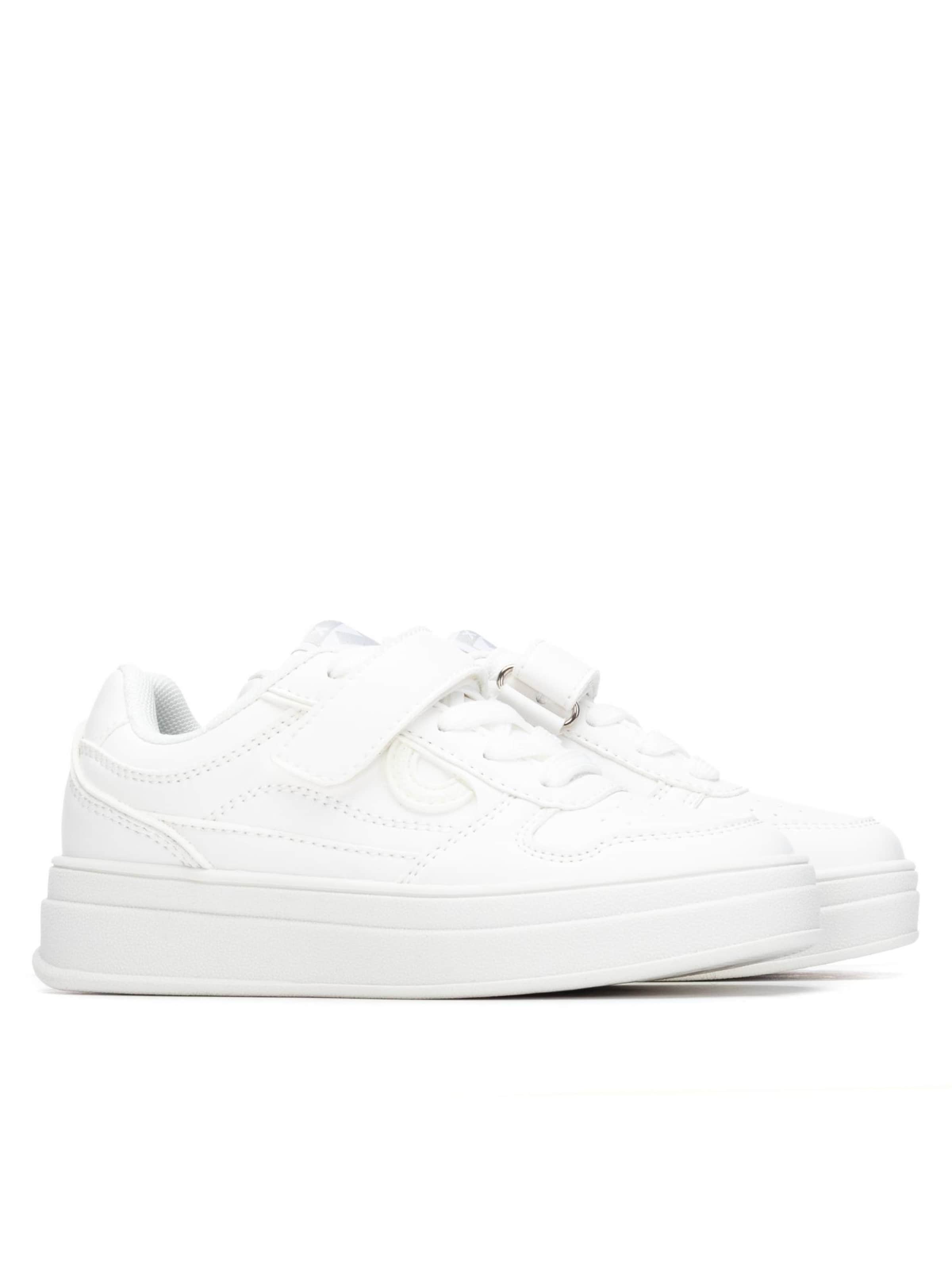 Xti Sneakers in White