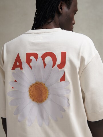 ABOJ ADEJ - Camiseta 'Chibabo' en blanco