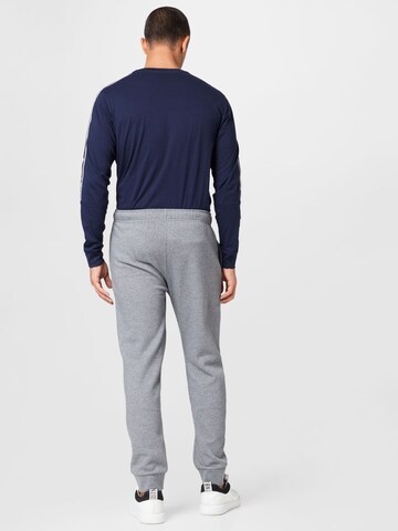 Champion Authentic Athletic Apparel Normální Kalhoty – šedá