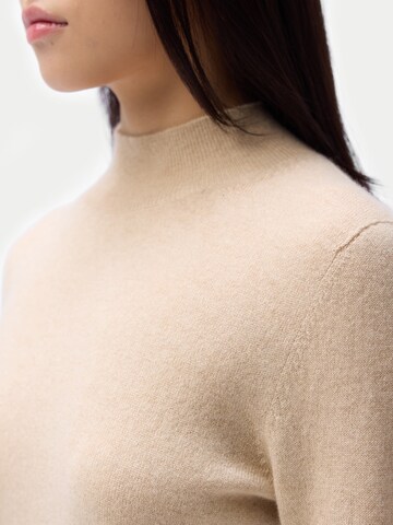 GOBI Cashmere Pullover‌‌‌‌ in Beige