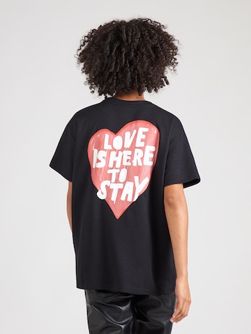 PIECES - Camiseta 'PCSKYLAR' en negro: frente