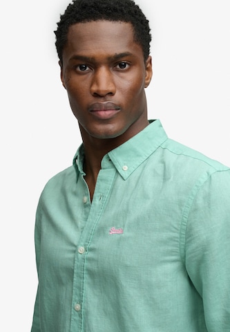 Coupe regular Chemise Superdry & Co en vert