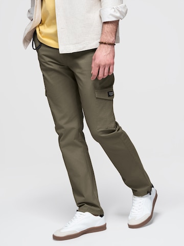 Regular Pantalon cargo Ombre en vert