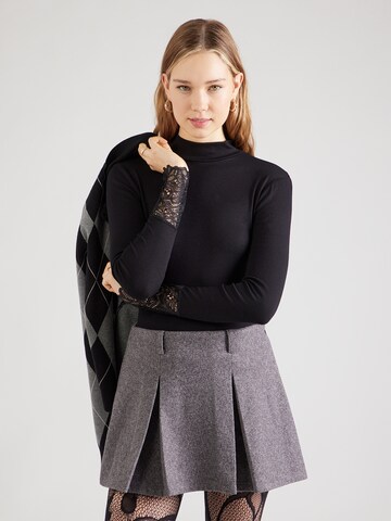 ABOUT YOU Тениска 'Caroline' в черно: отпред