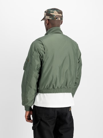 ALPHA INDUSTRIES Between-season jacket in Green