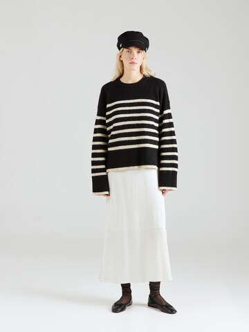 Pullover 'LINE' di PIECES in nero