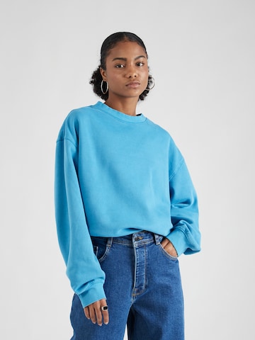 WEEKDAY Sweatshirt 'Essence Standard' i blå: framsida