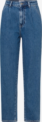 Cross Jeans Tapered Pants in Blue: front