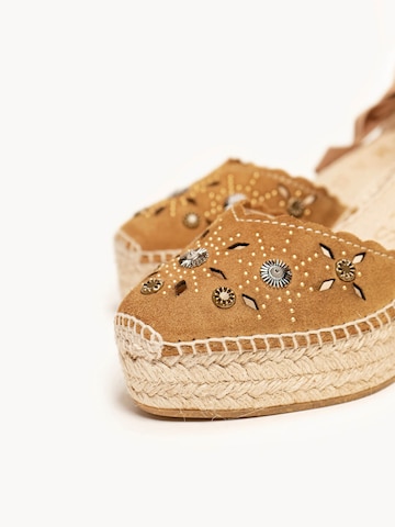 Sandalo 'Alpargata Cuña 8 cm' di Alhamas in beige