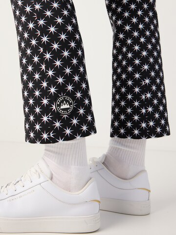 Bootcut Pantalon Marc Cain en noir