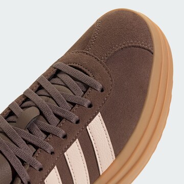 ADIDAS SPORTSWEAR Sneaker 'VL Court Bold' in Braun