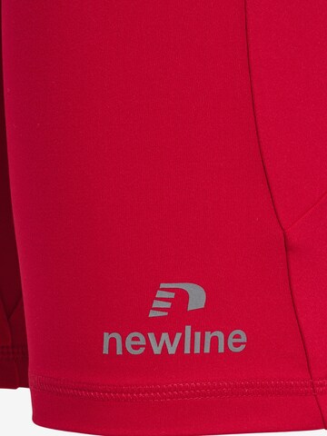 Skinny Pantalon de sport Newline en rouge