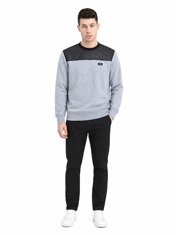 SCR. Sweatshirt 'GERO' in Grey
