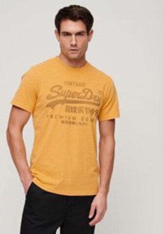 T-Shirt Superdry en jaune : devant