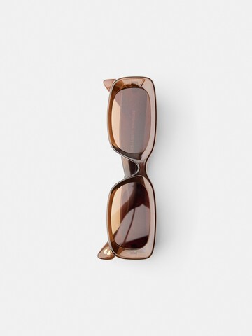 Bershka Sonnenbrille in Braun