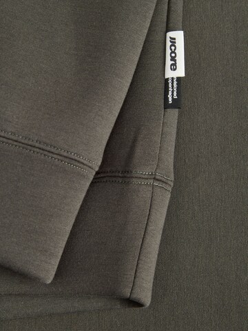 JACK & JONES Sweatshirt in Green