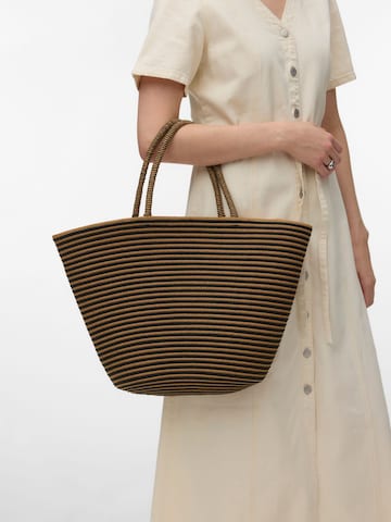 VERO MODA - Bolso de mano 'CILIA' en marrón: frente
