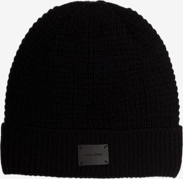 Bickley + Mitchell Beanie in Black: front