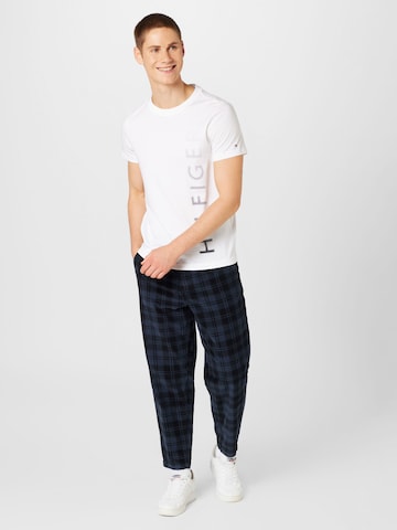 Regular Pantalon chino Tommy Jeans en bleu