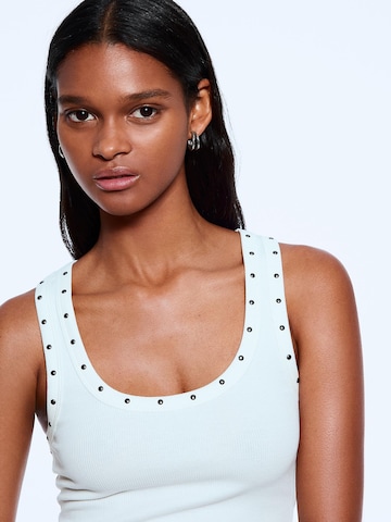 Haut Bershka en blanc