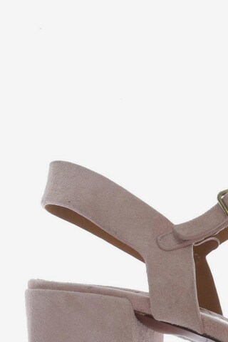 Chie Mihara Sandals & High-Heeled Sandals in 40 in Pink