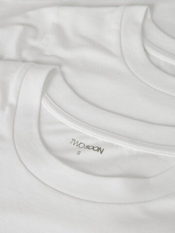 TWO SOON Shirts i hvid
