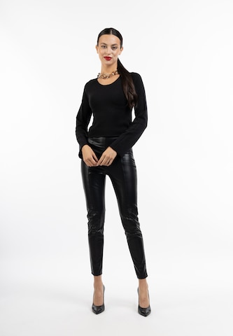 Pull-over 'Caissa' faina en noir