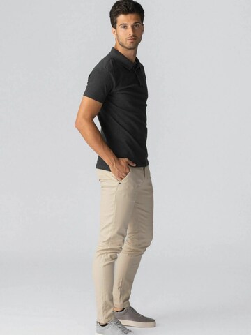 Coupe regular Chemise ' Muscle Polo ' TEESHOPPEN en gris
