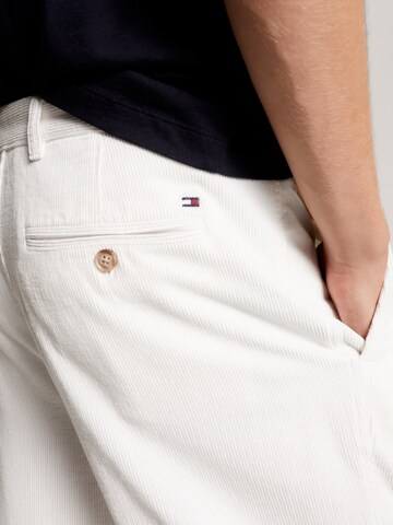 TOMMY HILFIGER Regular Pleat-Front Pants in White