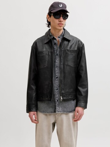 JACK & JONES Tussenjas in Zwart: voorkant