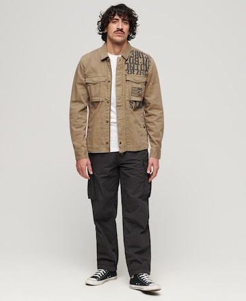 Superdry Loosefit Cargobroek in Grijs