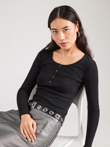 olalook Shirt in Black: front