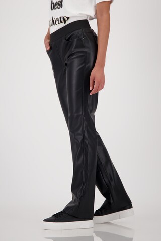 monari Regular Pants in Black