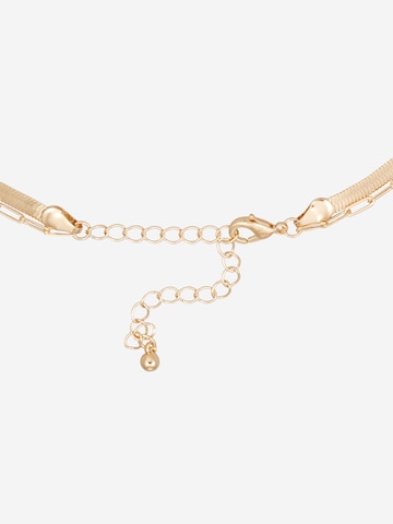 ABOUT YOU Halsband 'Lucia' i guld