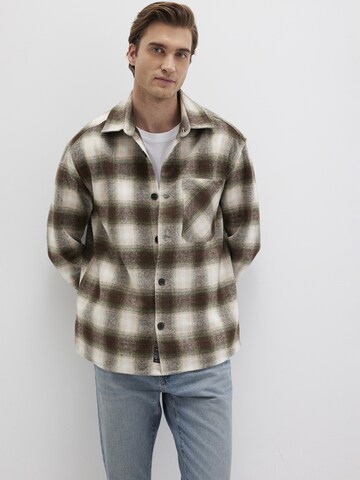 Mavi Comfort Fit Hemd in Beige: Vorderseite