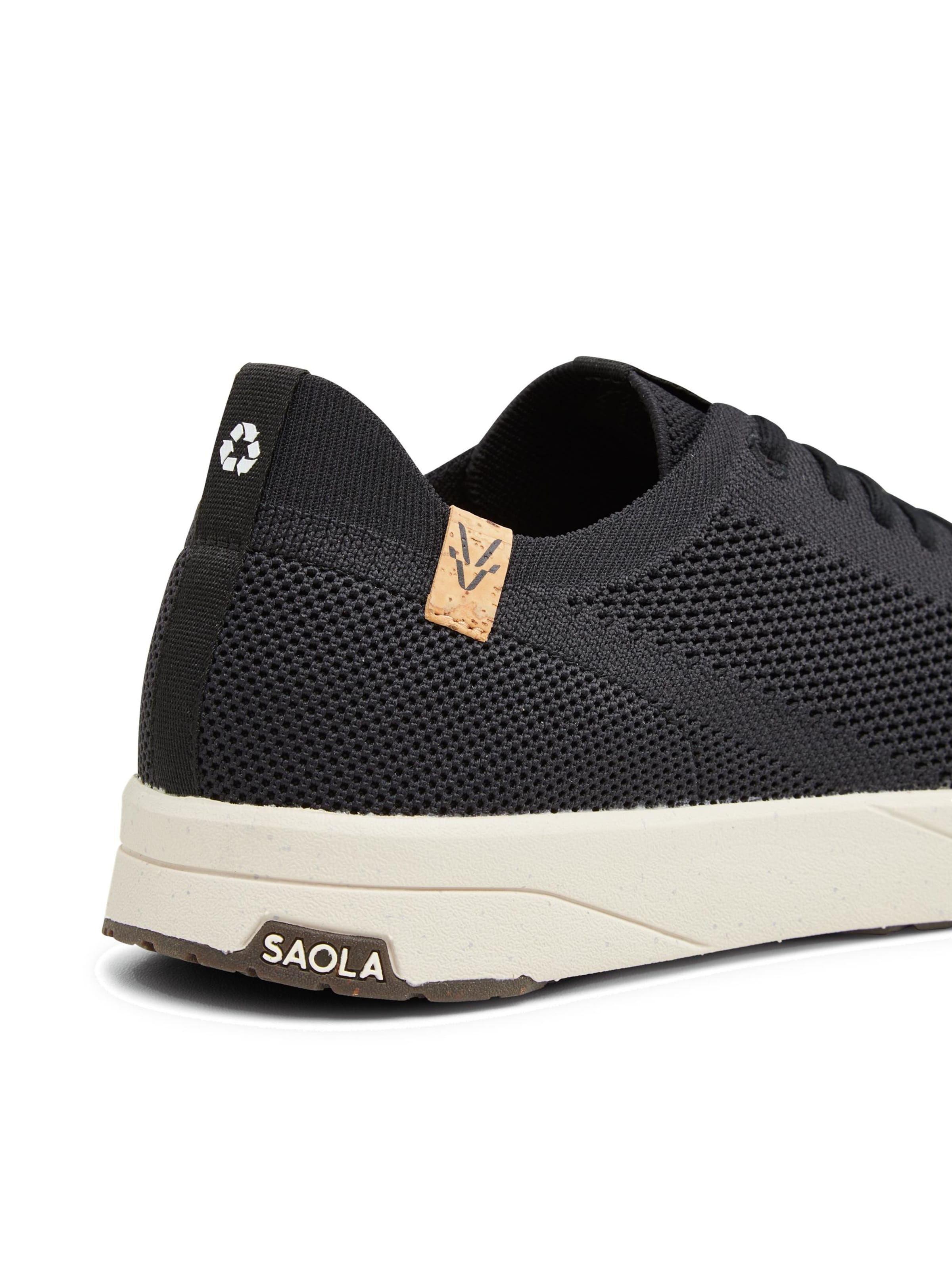 SAOLA Platform trainers 'Ezo M Black' in Black
