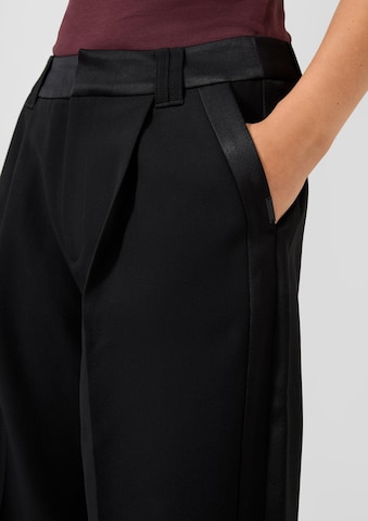 Wide Leg Pantalon à plis QS en noir