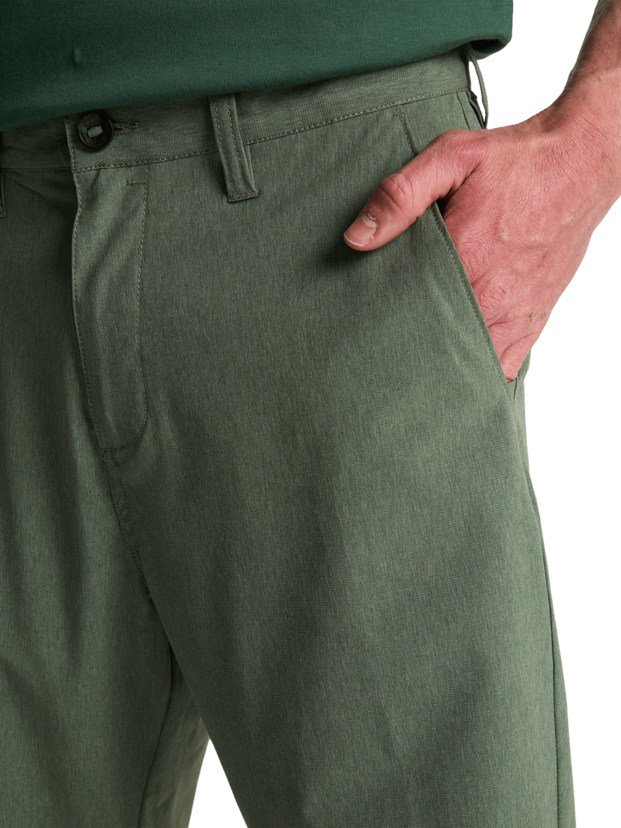 BILLABONG Regular Shorts in Grün