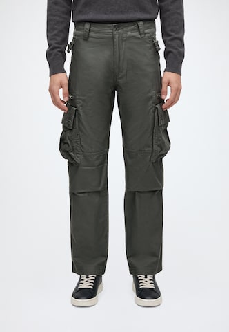 Vintage Industries - regular Pantalón cargo 'Rico' en verde: frente