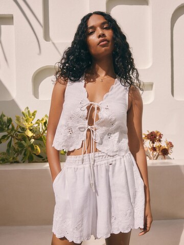 Next Top in White