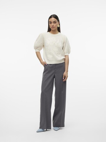 Pull-over 'MAIRE' VERO MODA en blanc