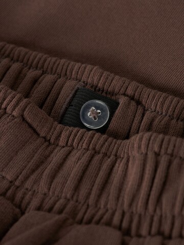 Loosefit Pantalon 'NKMJoni' NAME IT en marron