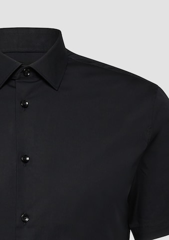 Coupe regular Chemise s.Oliver en noir