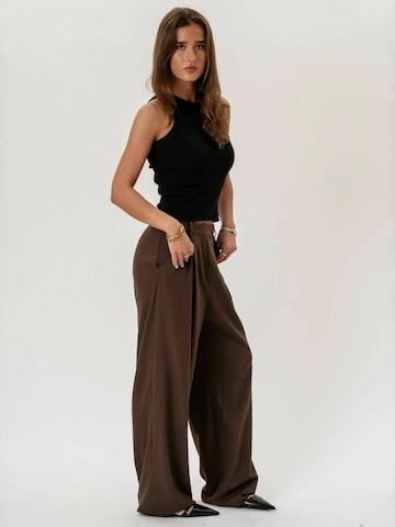 It's May Normální Kalhoty ' Maddalena ' – hnědá