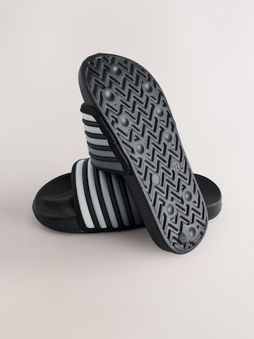 Next Otevřená obuv – černá