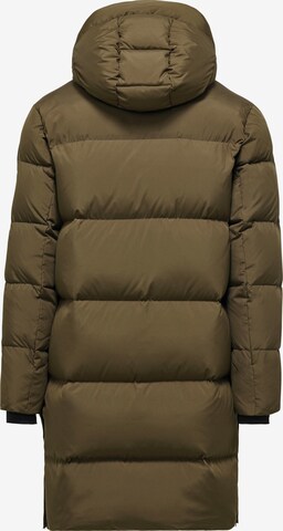 BOMBOOGIE Winter Parka in Brown