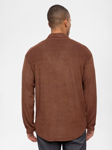 Antioch Regular fit Shirt in Brown