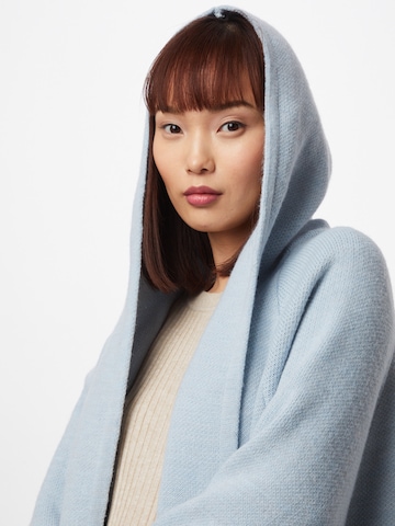 Zwillingsherz Knitted Coat 'Annabell' in Blue