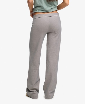 Superdry & Co Regular Hose 'Athletic Essentials' in Blau