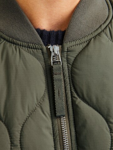 Gilet 'JJKODA' di JACK & JONES in verde